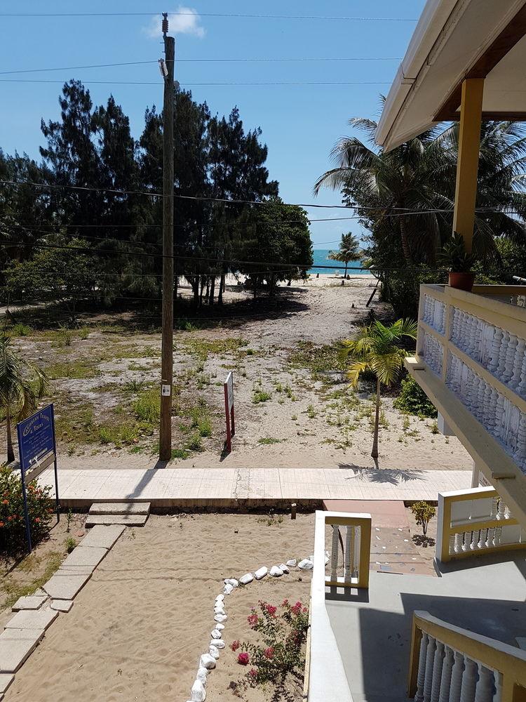Serenade Hotel Placencia Екстер'єр фото