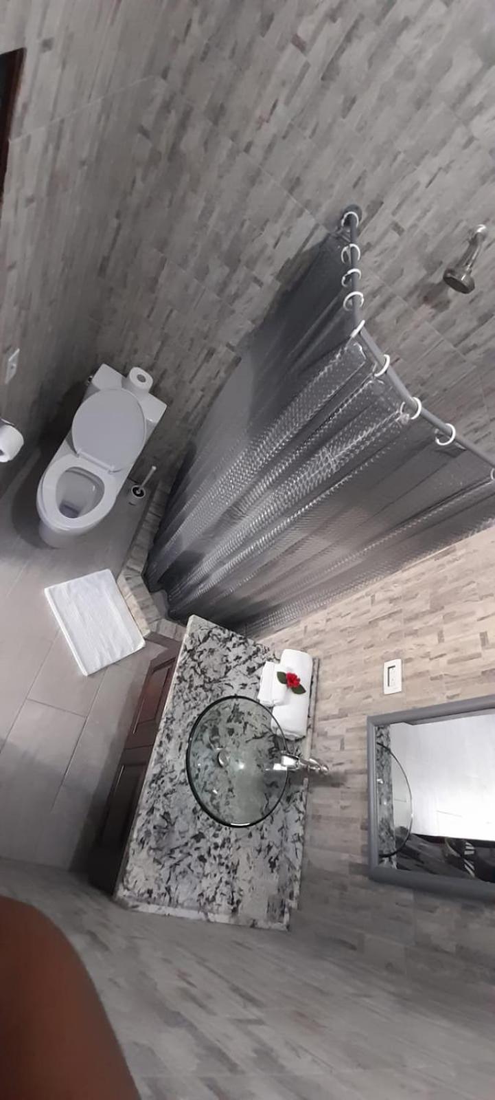 Serenade Hotel Placencia Екстер'єр фото