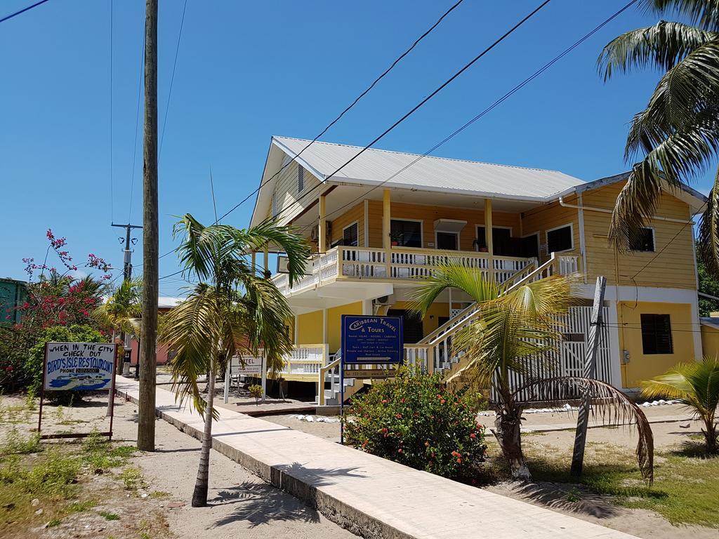 Serenade Hotel Placencia Екстер'єр фото