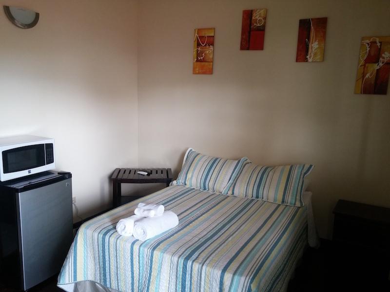 Serenade Hotel Placencia Екстер'єр фото
