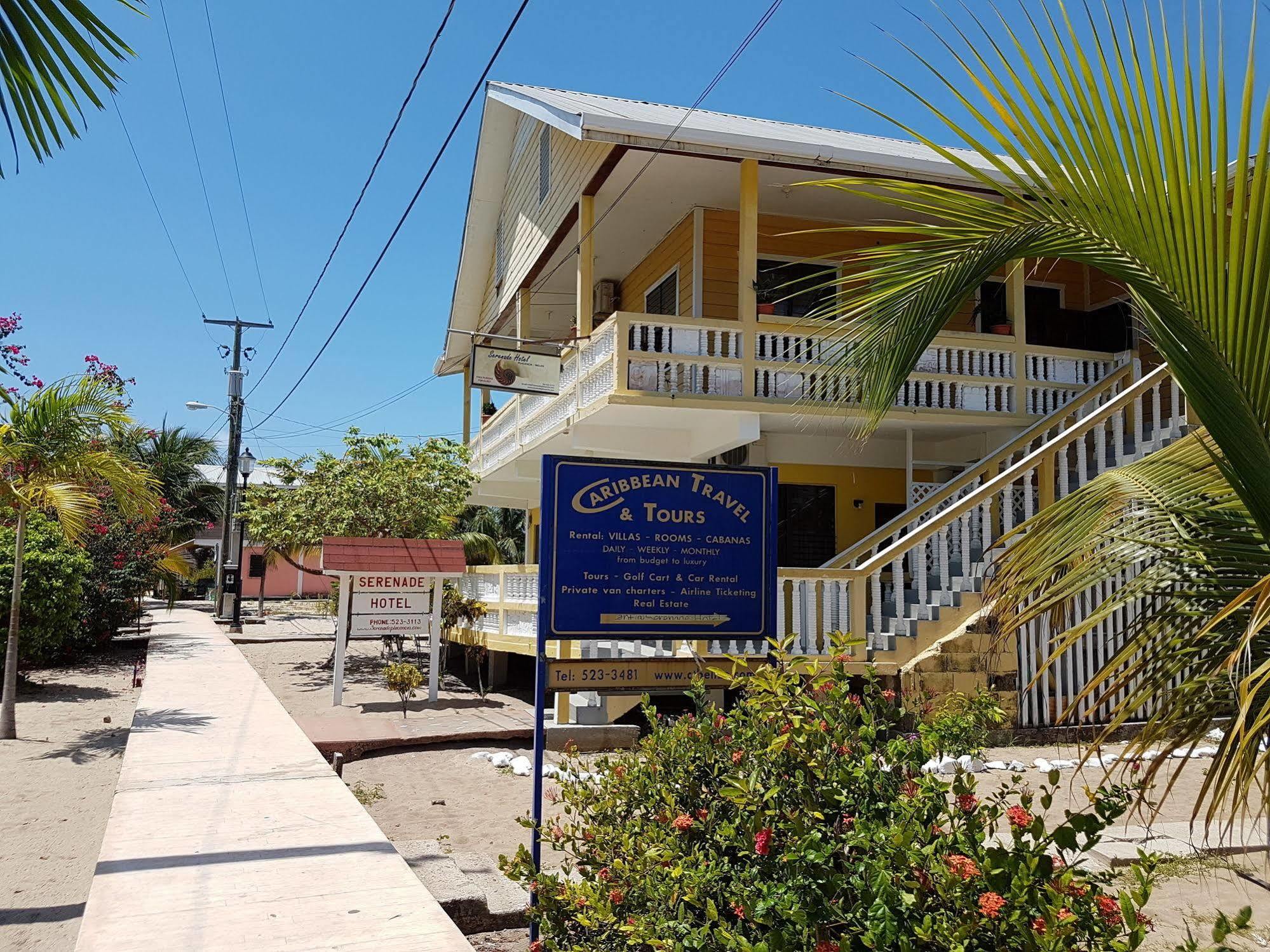 Serenade Hotel Placencia Екстер'єр фото